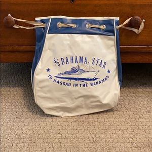 🚢 Vintage Cruise Bag